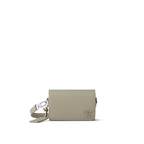 louis vuitton wallet airbubble|Fastline Wearable Wallet LV Aerogram .